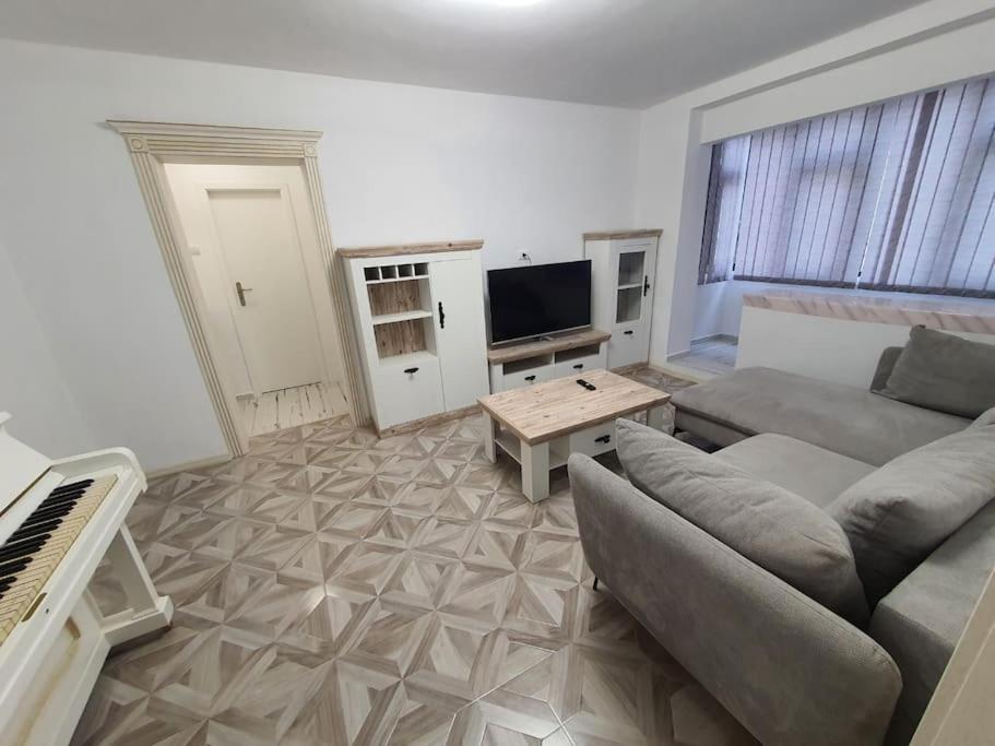 Iasi City - Central Apartment Exterior foto